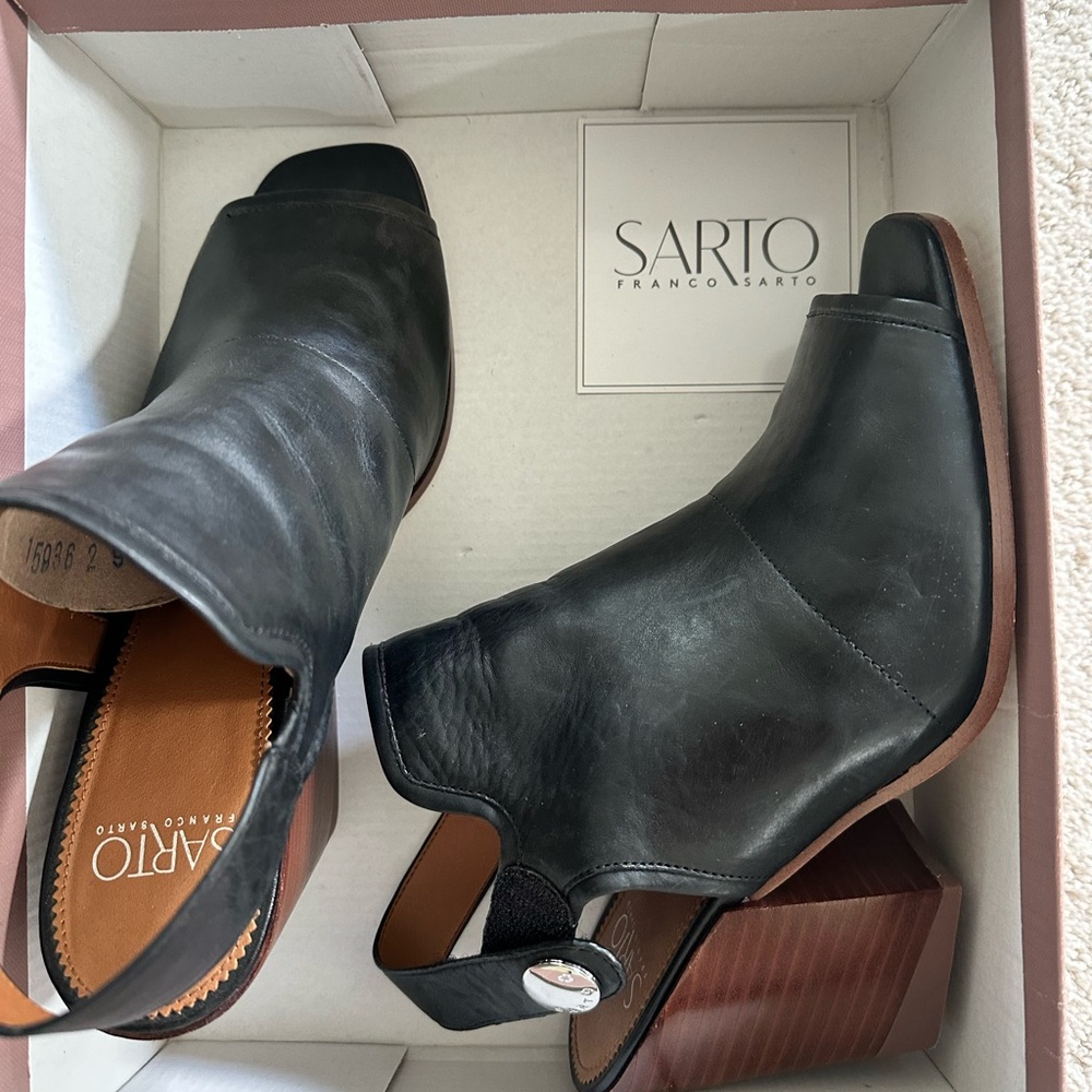 Franco Sarto Women's Black Leather Peep-Toe Booties 9.5